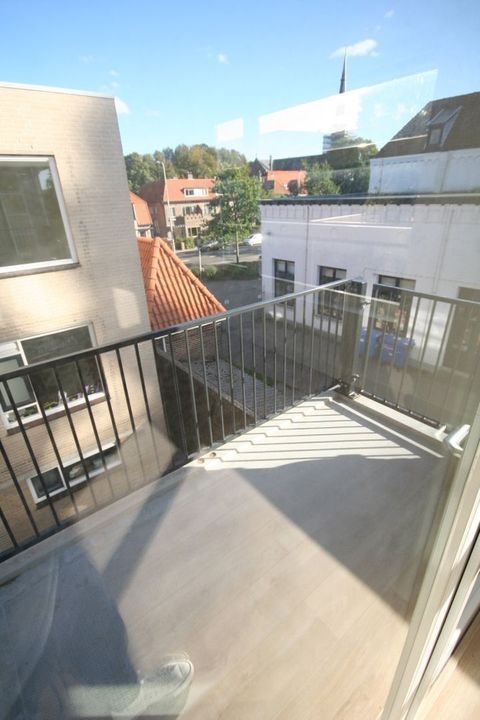 Herenweg Upper Floor Apartment In Heemstede Real Estate LW23