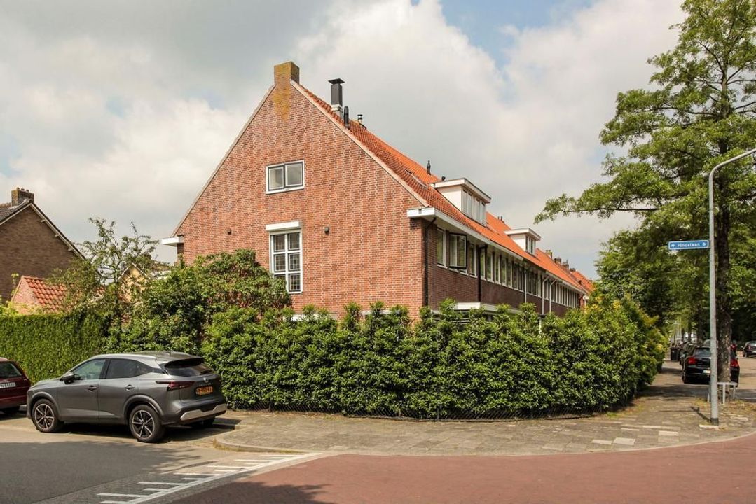 Hindelaan 62, Corner house in Hilversum foto-0