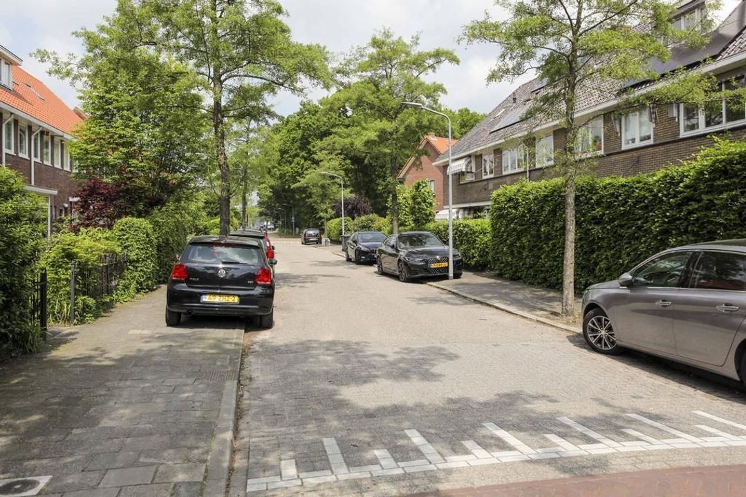 Hindelaan 62, Corner house in Hilversum foto-33