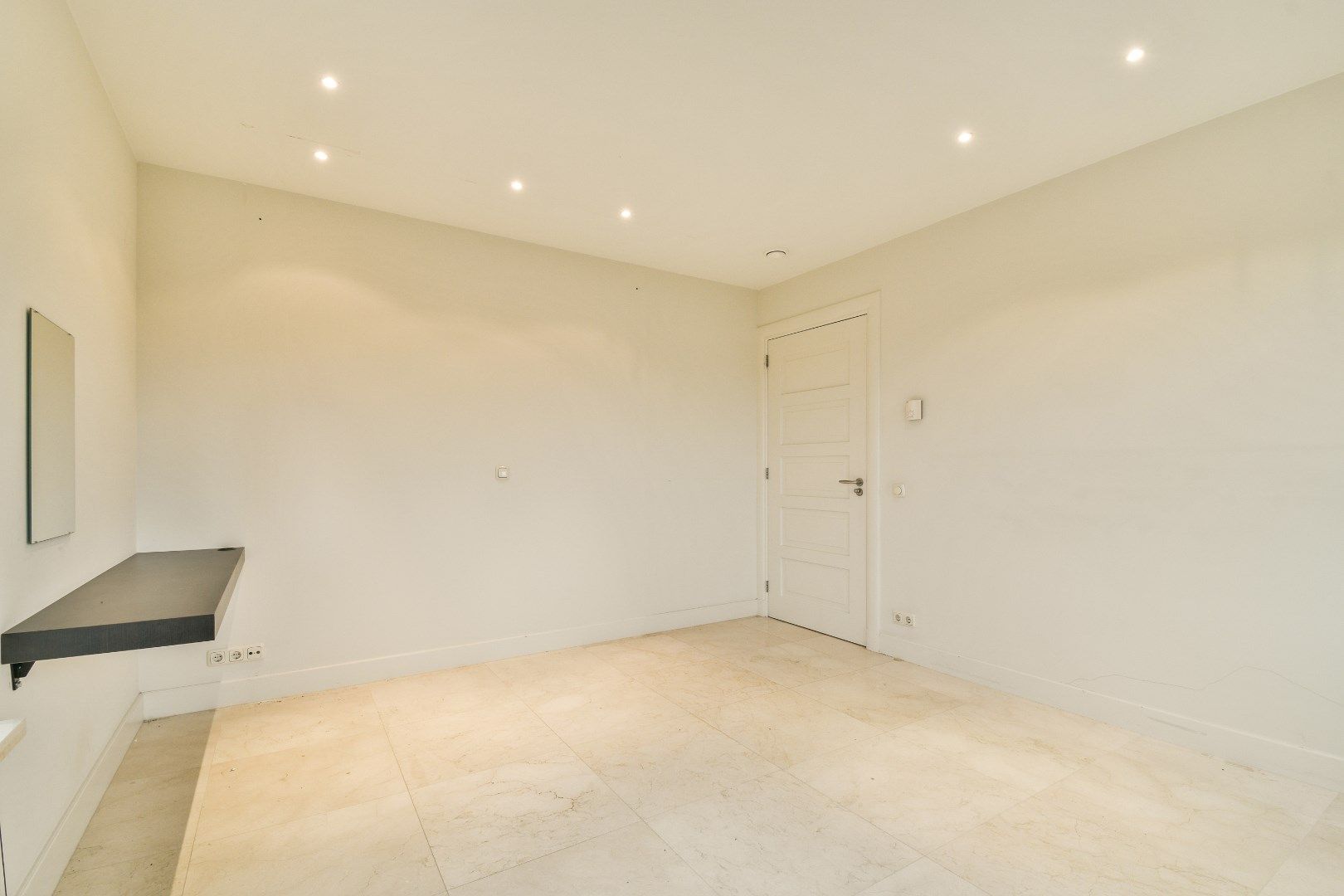 Koningin Astrid Boulevard 67 image 1