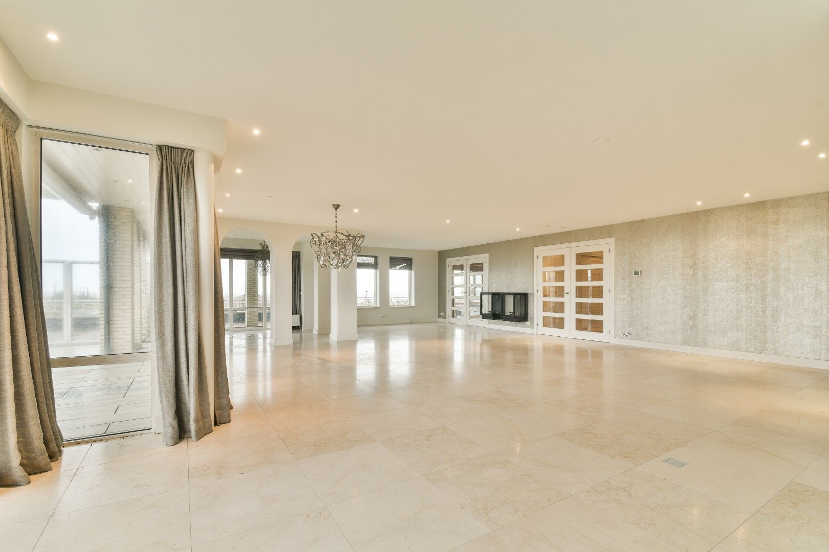 Koningin Astrid Boulevard 67 image 1