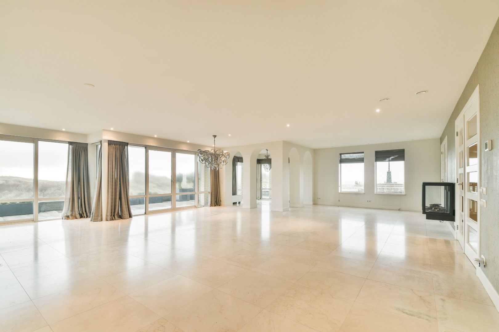 Koningin Astrid Boulevard 67 image 1