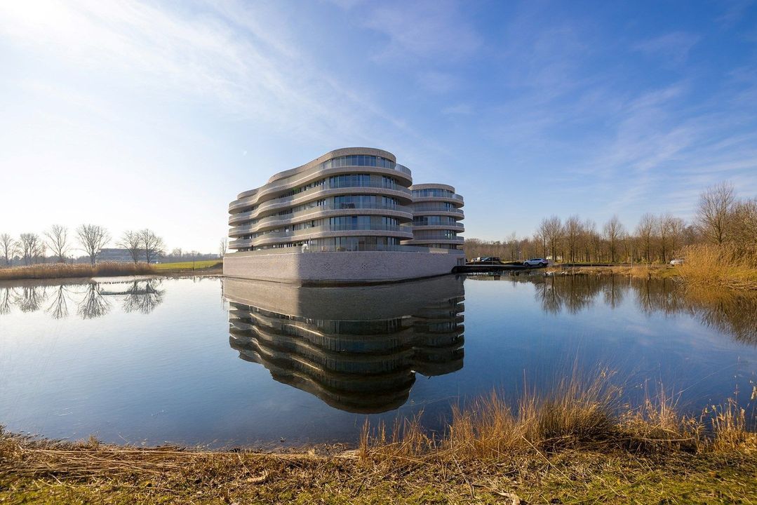 Van der Duijn van Maasdamweg 668 image thumbs 1