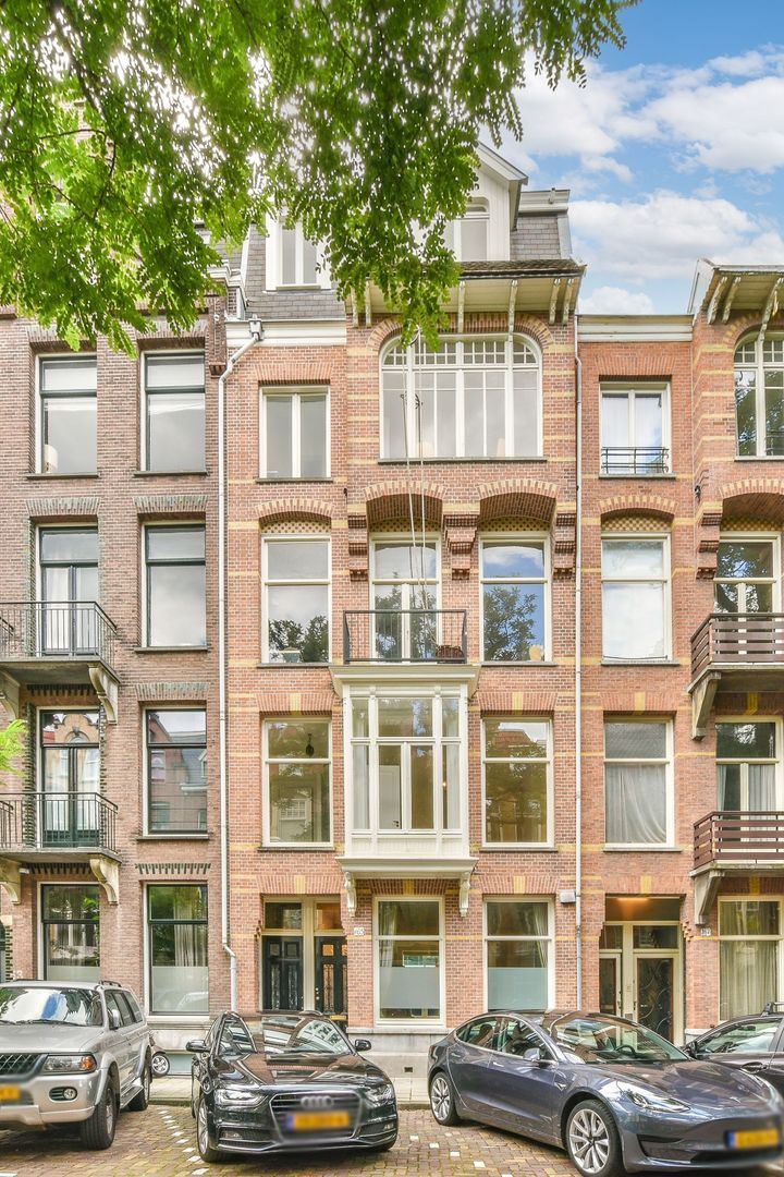 Van Breestraat 165 H image 1