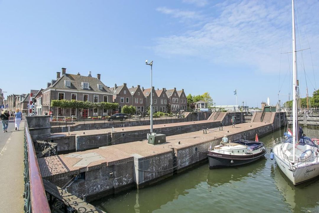 Sluis 1 - 5 image thumbs 1