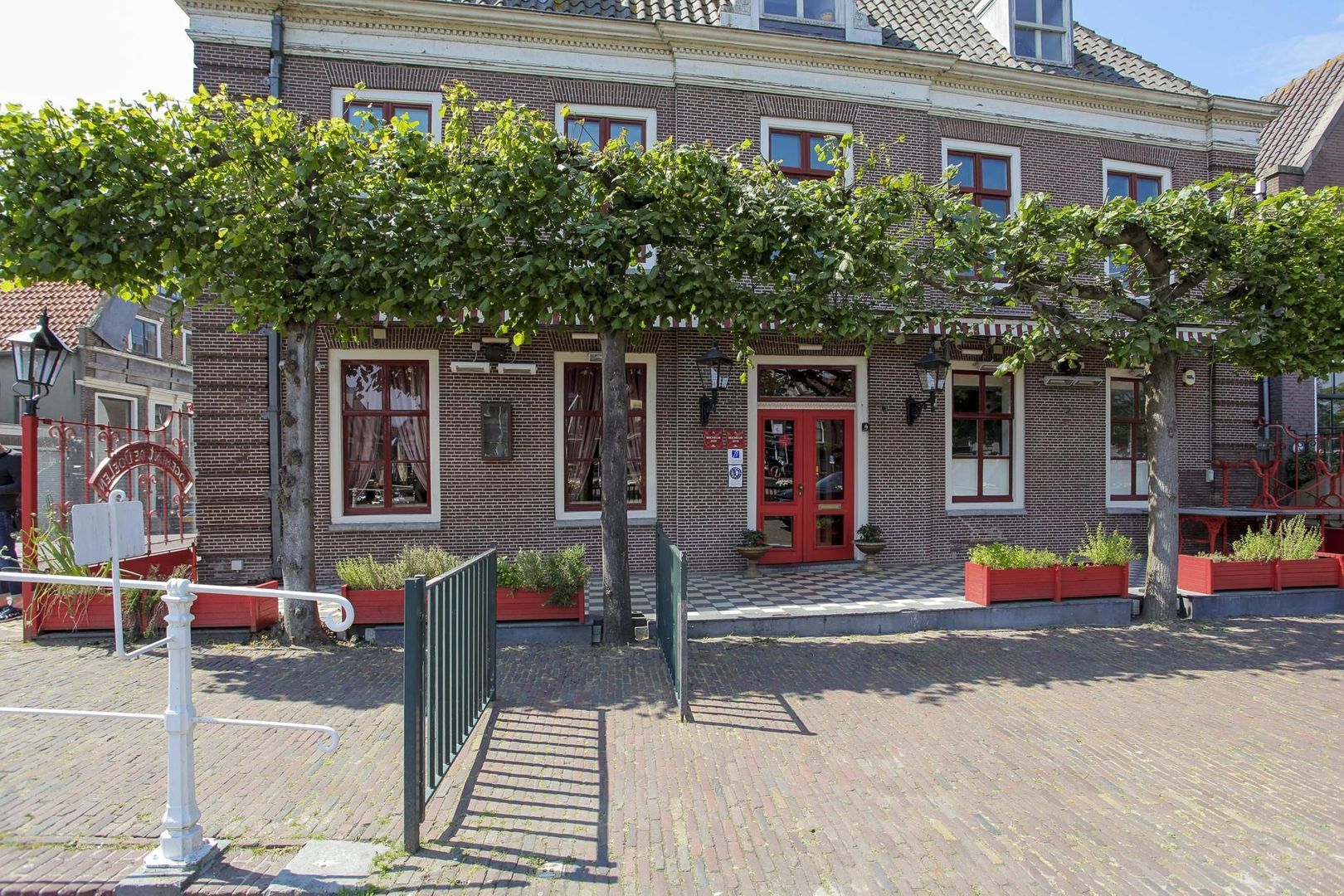 Sluis 1 - 5 image 1