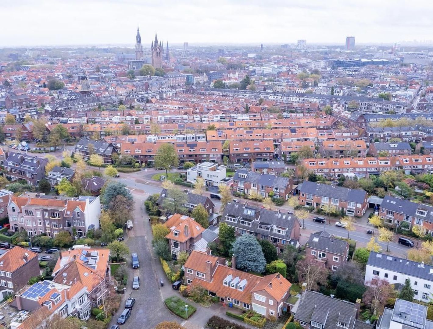 Donker Curtiusstraat 2, Delft foto-1