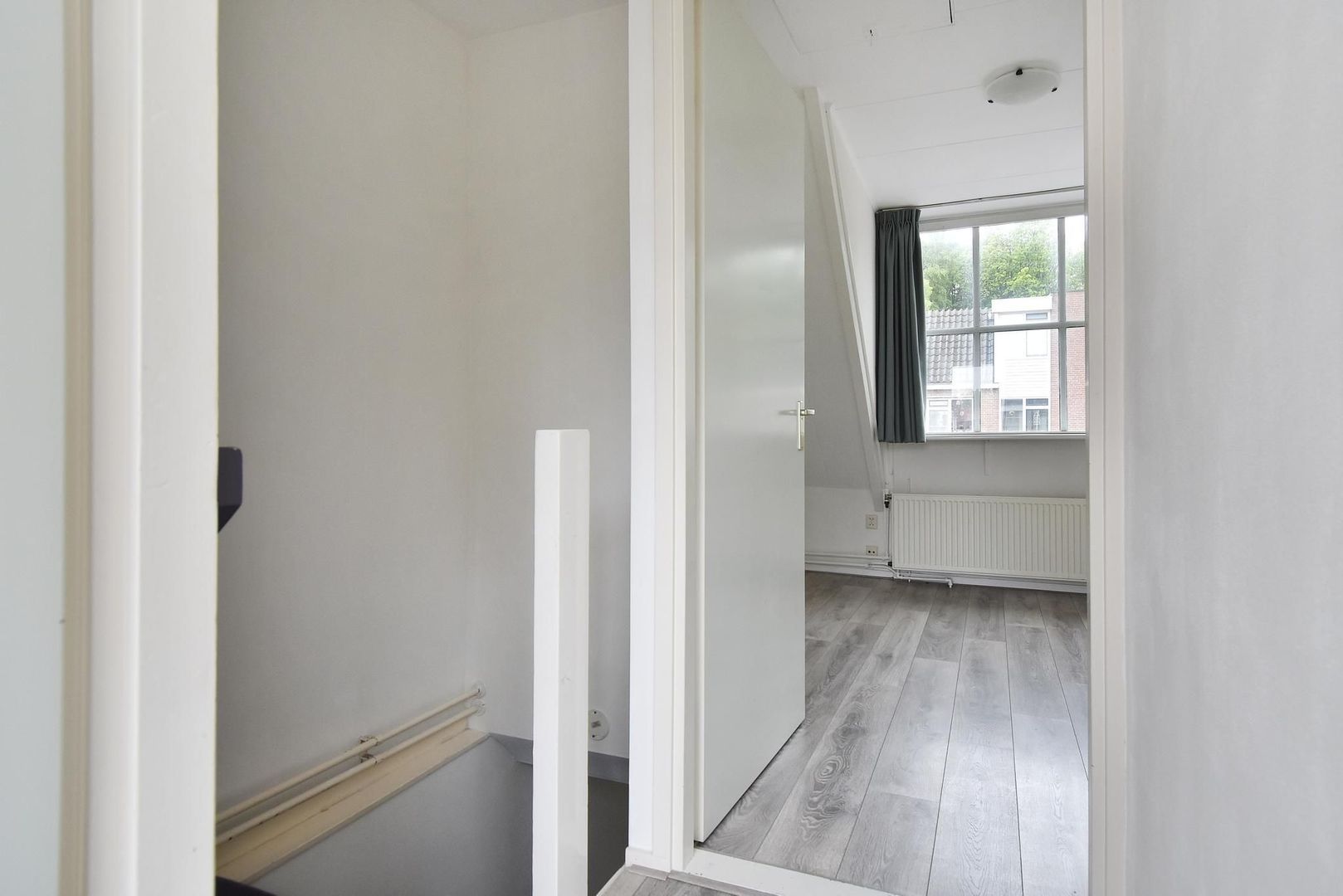 Raam 36, Delft foto-13
