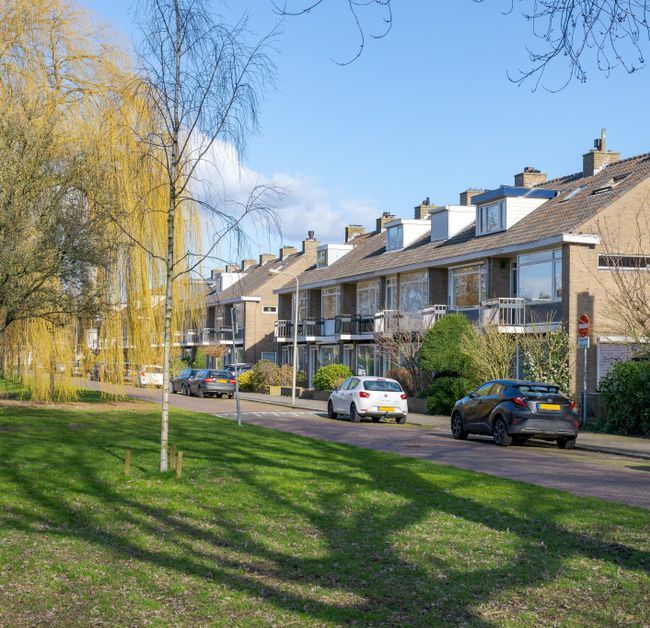 Koningin Emmalaan 2, Voorschoten foto-4