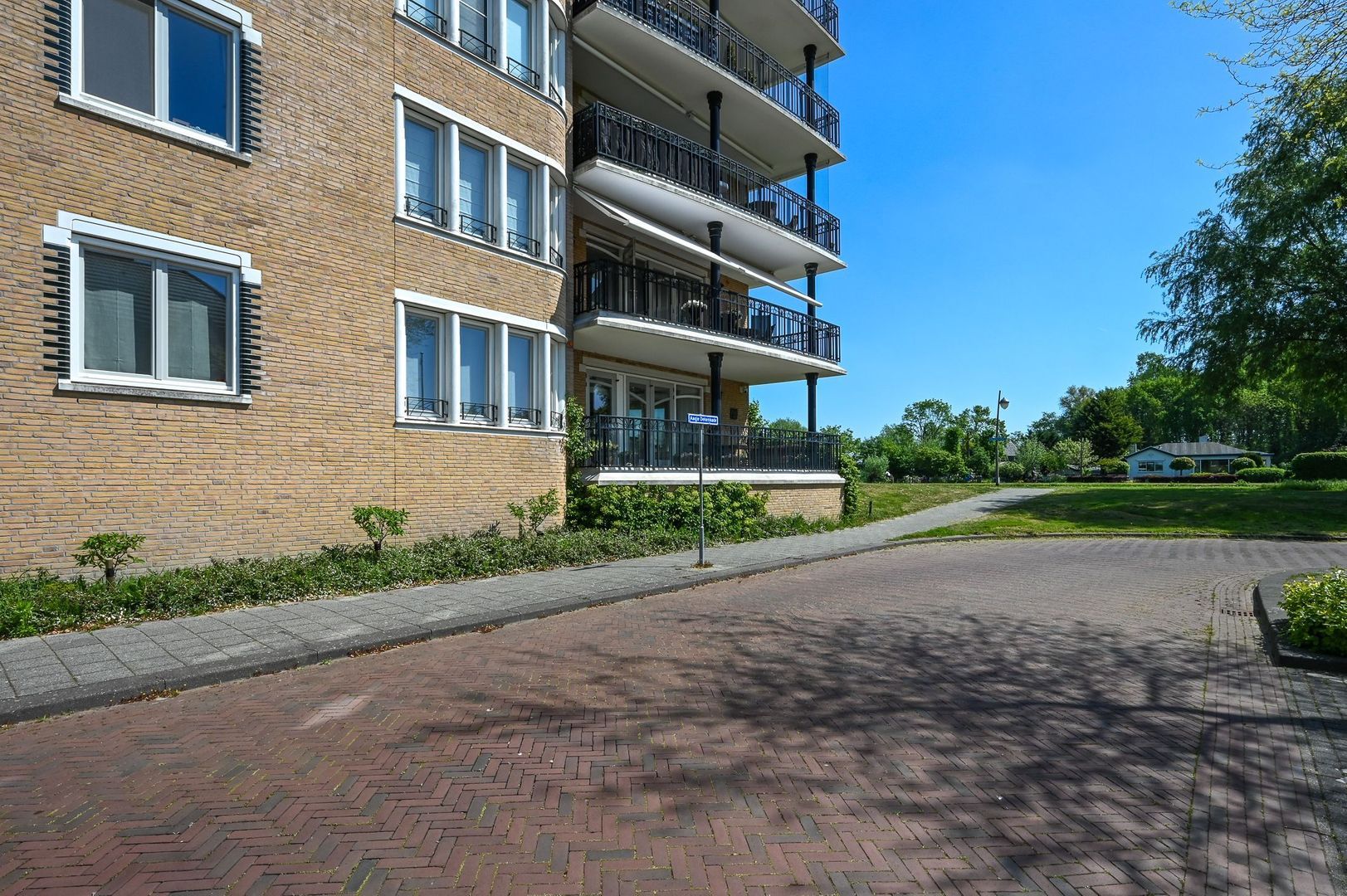 Aagje Dekenkade 81, Voorschoten foto-4