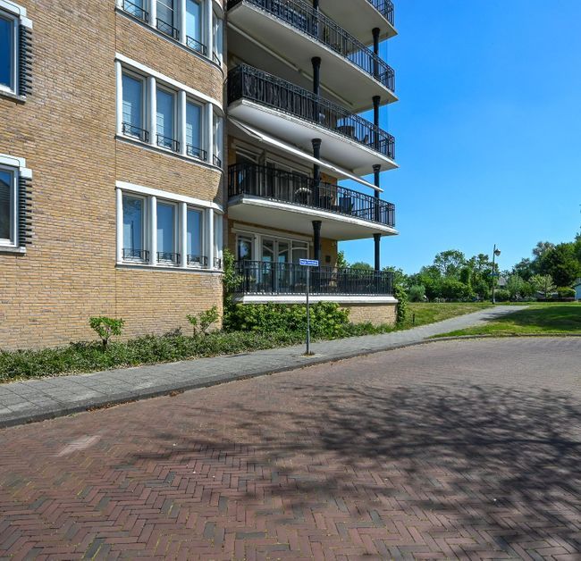Aagje Dekenkade 81, Voorschoten foto-4
