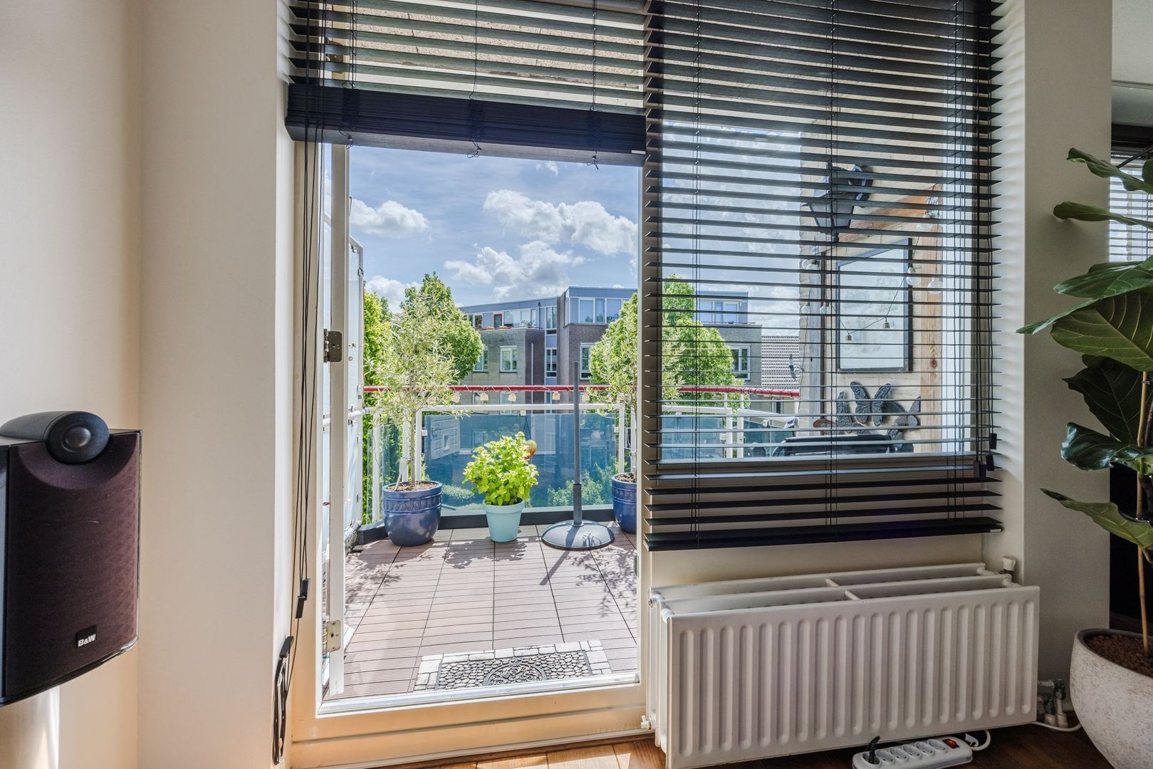 Cor van Osnabruggelaan 19, Voorschoten foto-24