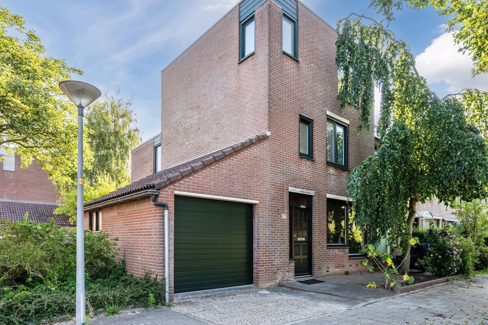 Zwaluwweg 125, Voorschoten foto-0