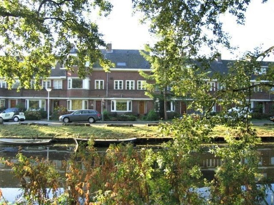 Emmakade, Amstelveen