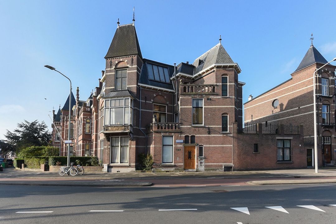 Statenlaan 2 B, Bovenwoning In Den Haag | Robert Van Der Zwan Makelaardij