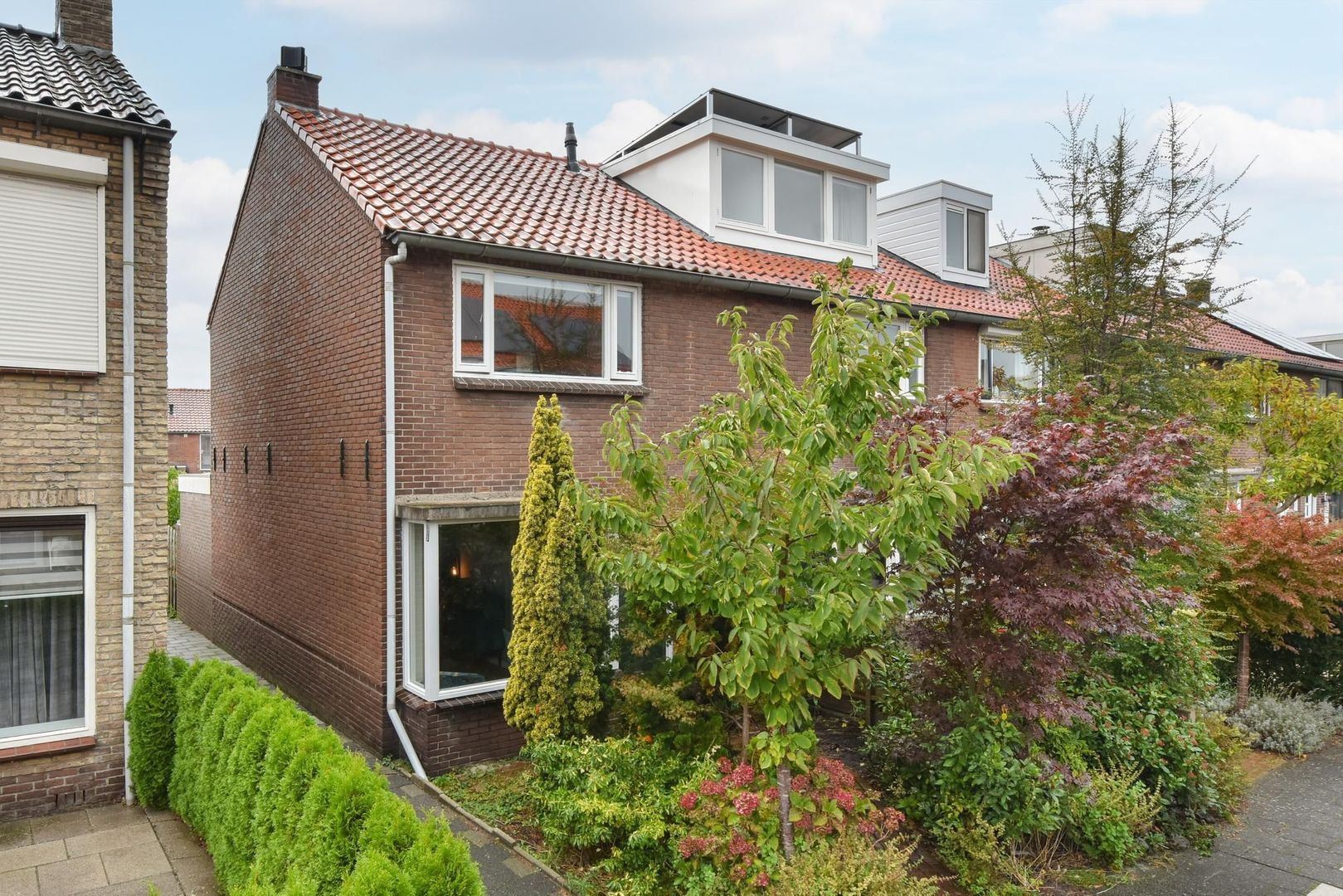 Vermeerstraat 11, Alphen Aan Den Rijn foto-0 blur
