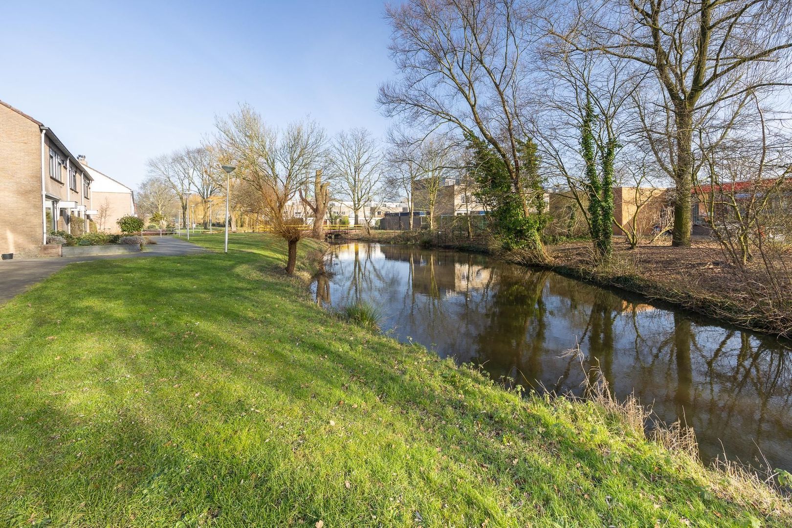 Groenoord 233, Alphen Aan Den Rijn foto-33 blur