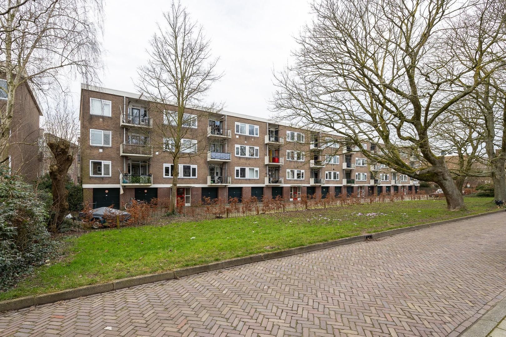Ambonstraat 62, Alphen Aan Den Rijn foto-14 blur