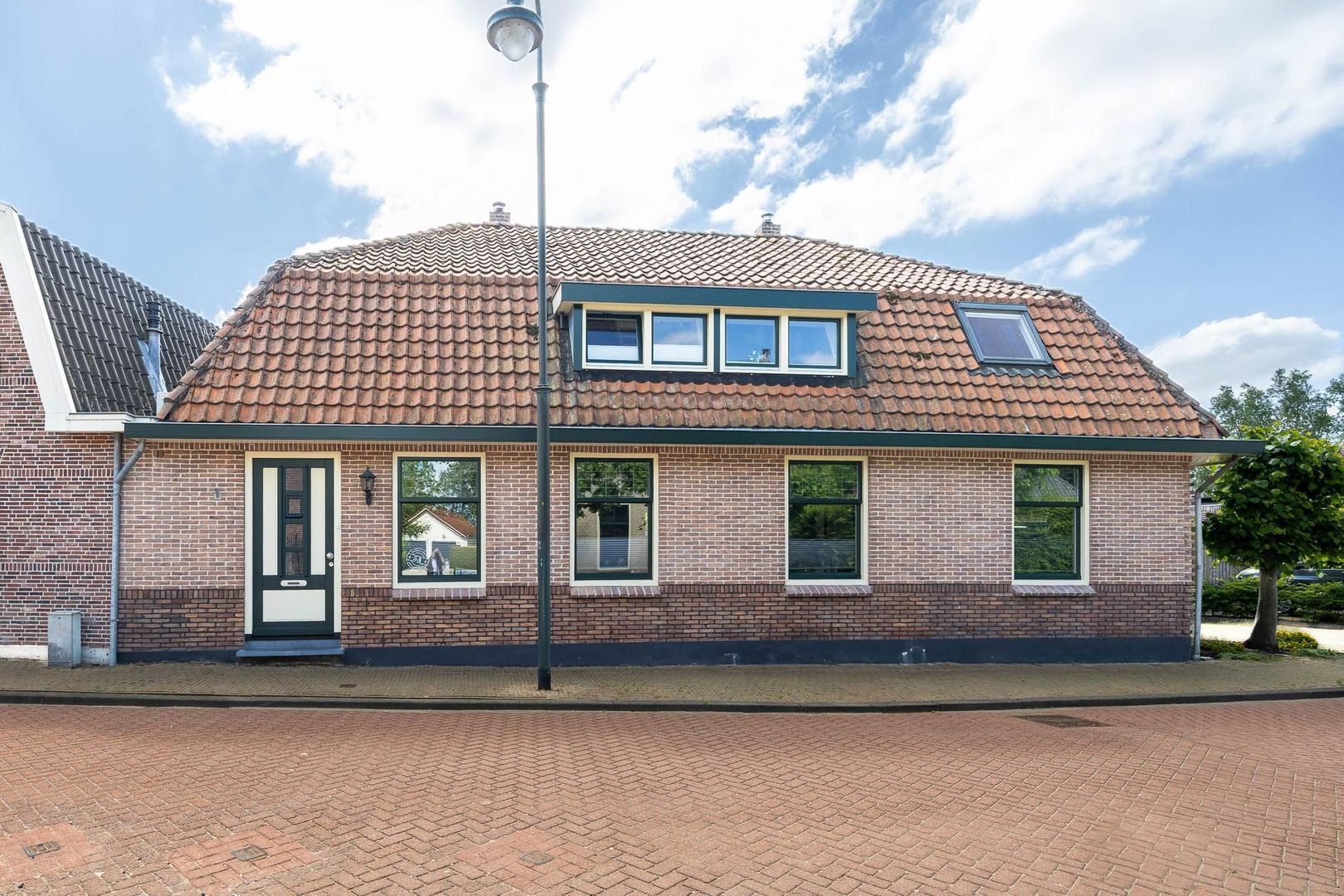 Stationsweg 5 A, Aarlanderveen foto-32 blur