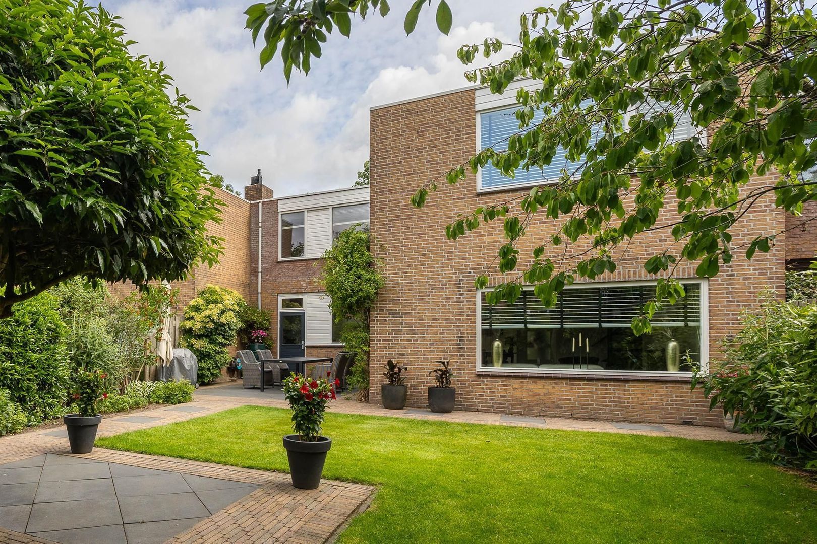 A.G.M. van der Hoevenstraat 85, Ter Aar foto-31 blur