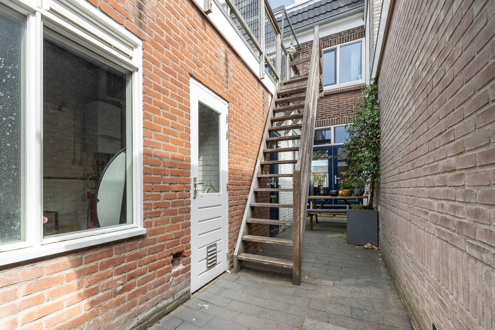 Nieuwstraat 12, Alphen Aan Den Rijn foto-20 blur