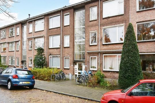 Prins Bernhardlaan 28, Voorburg