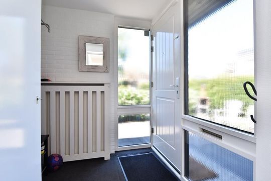 Rozentuin 106, Voorburg small-1