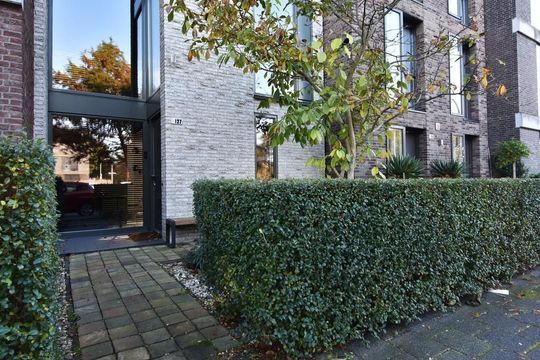 Sperwersingel 127, Den Haag small-2