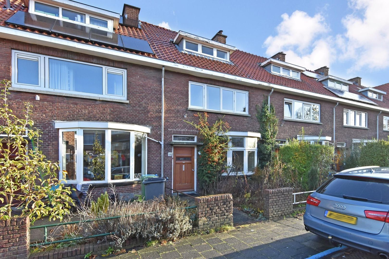 van Lugtenburgstraat 10, Voorburg foto-0
