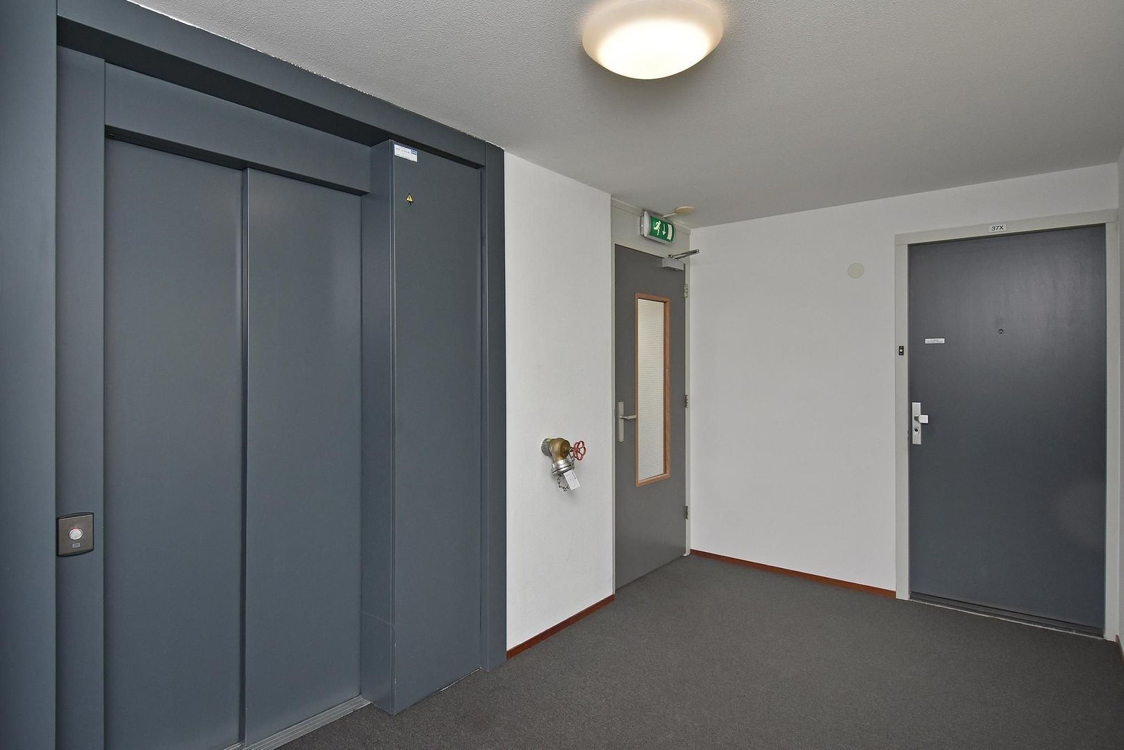 Spinozalaan 37 X, Voorburg foto-1