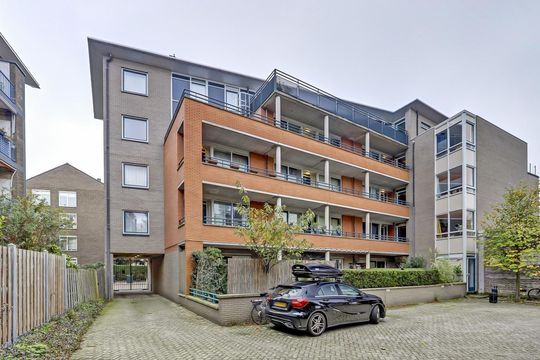 Abraham Patrasstraat 18, Den Haag