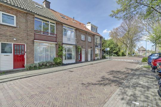 De Ruyterstraat 6, Leidschendam small-1