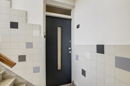 Monseigneur van Steelaan 218, Voorburg small-2