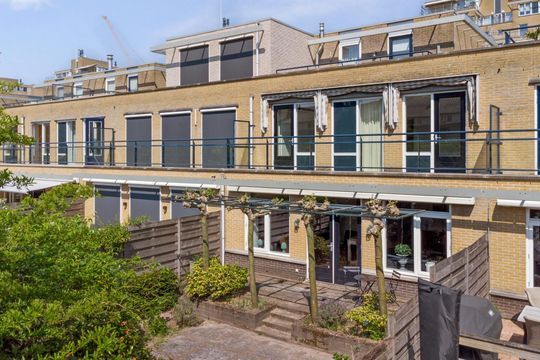 Cornelis Voorhoevelaan 40, Voorburg small-2