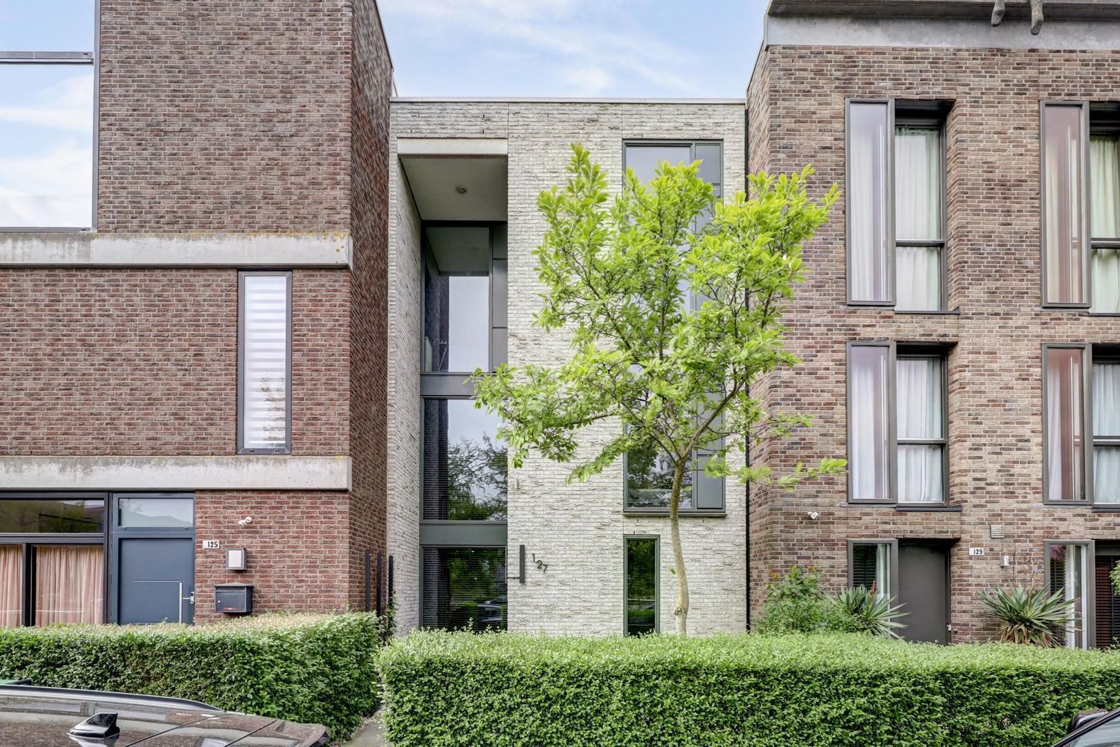 Sperwersingel 127, Den Haag foto-0