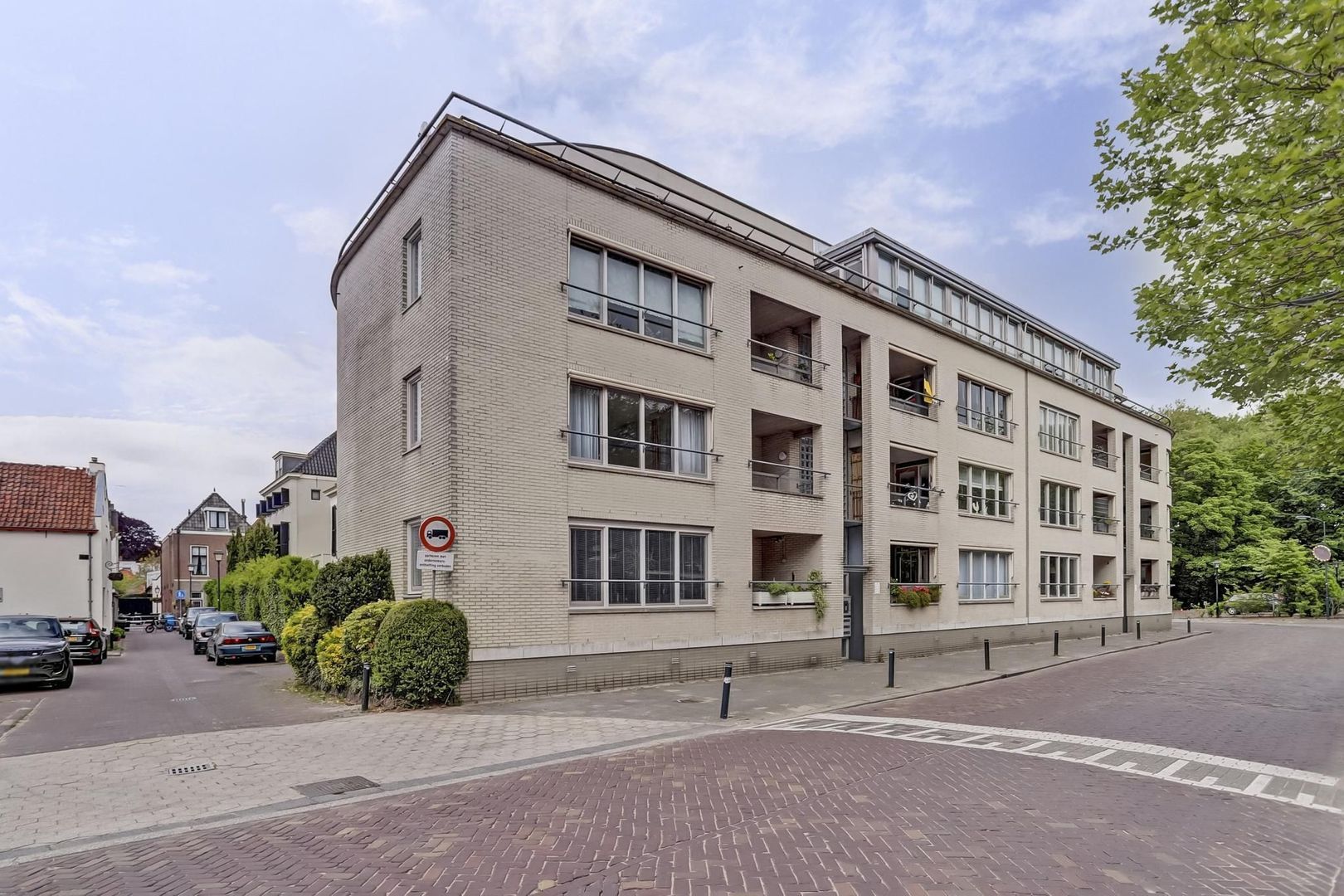 Raadhuisstraat 45, Voorburg foto-0