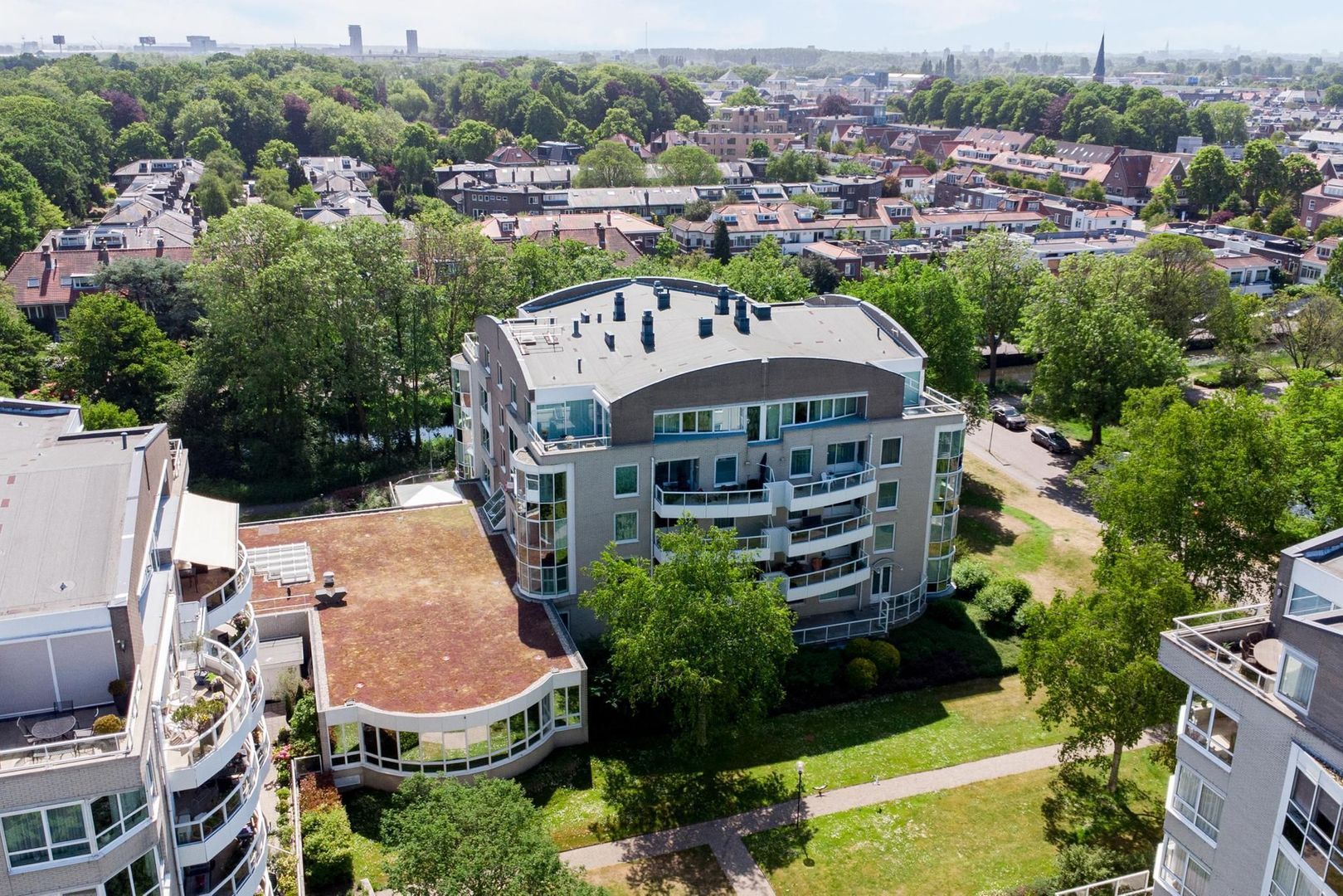 Noteboompark 17, Voorburg foto-41