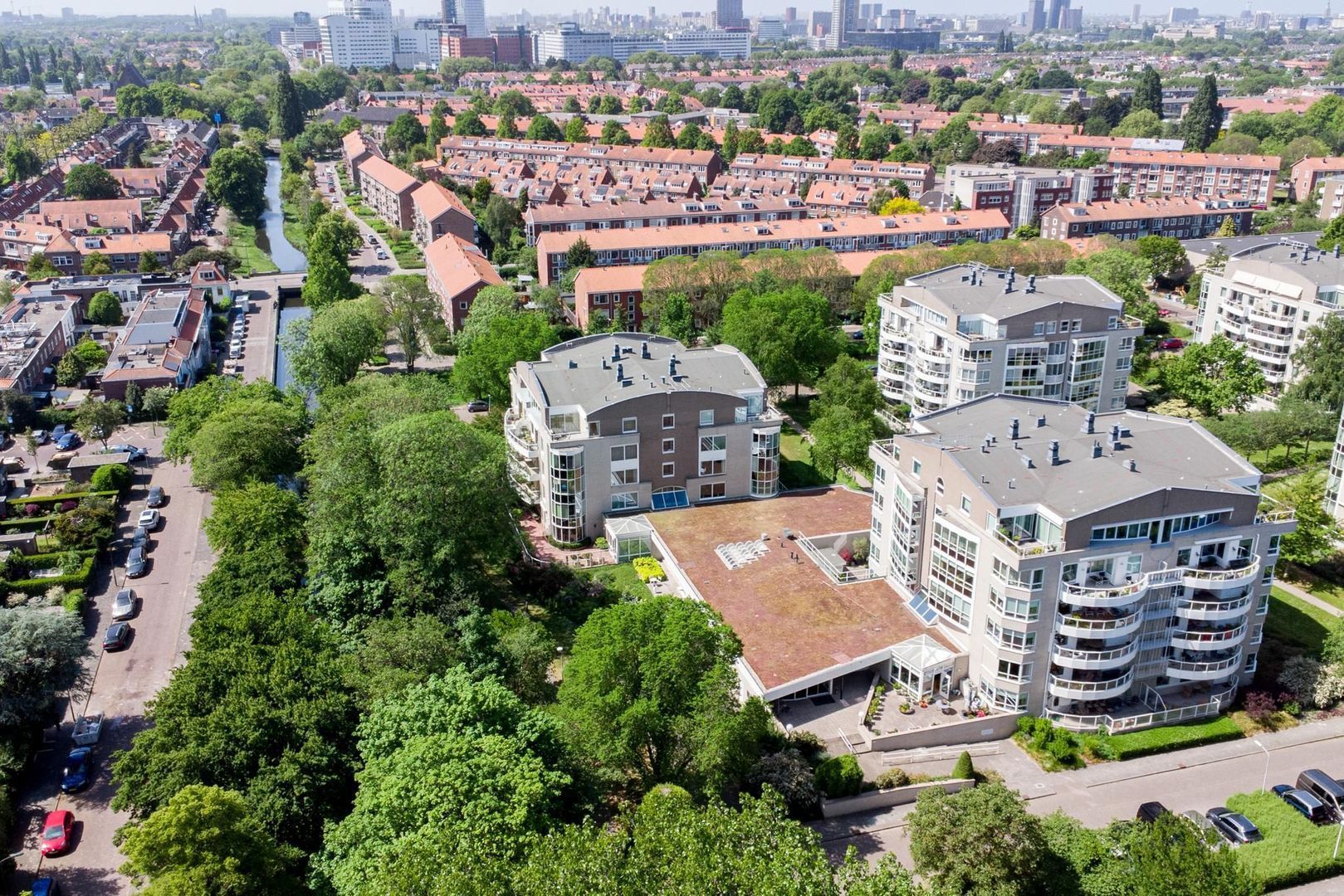 Noteboompark 17, Voorburg foto-0