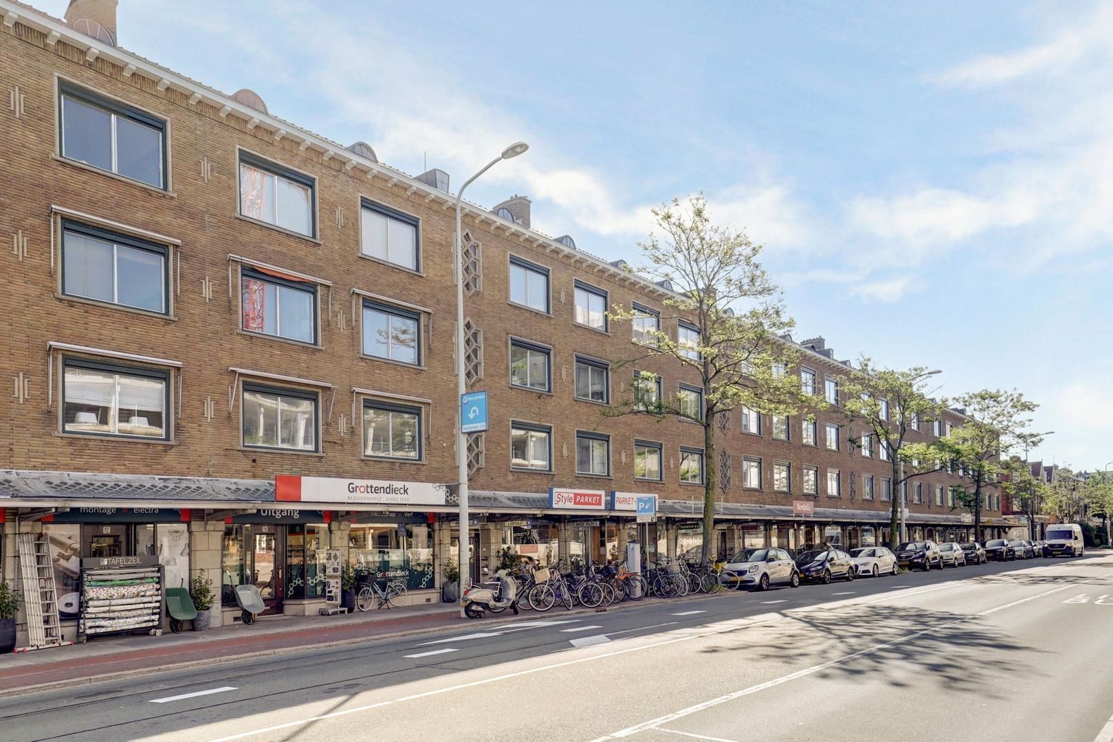 Laan van Nieuw-Oost-Indie 90 A, Den Haag foto-0
