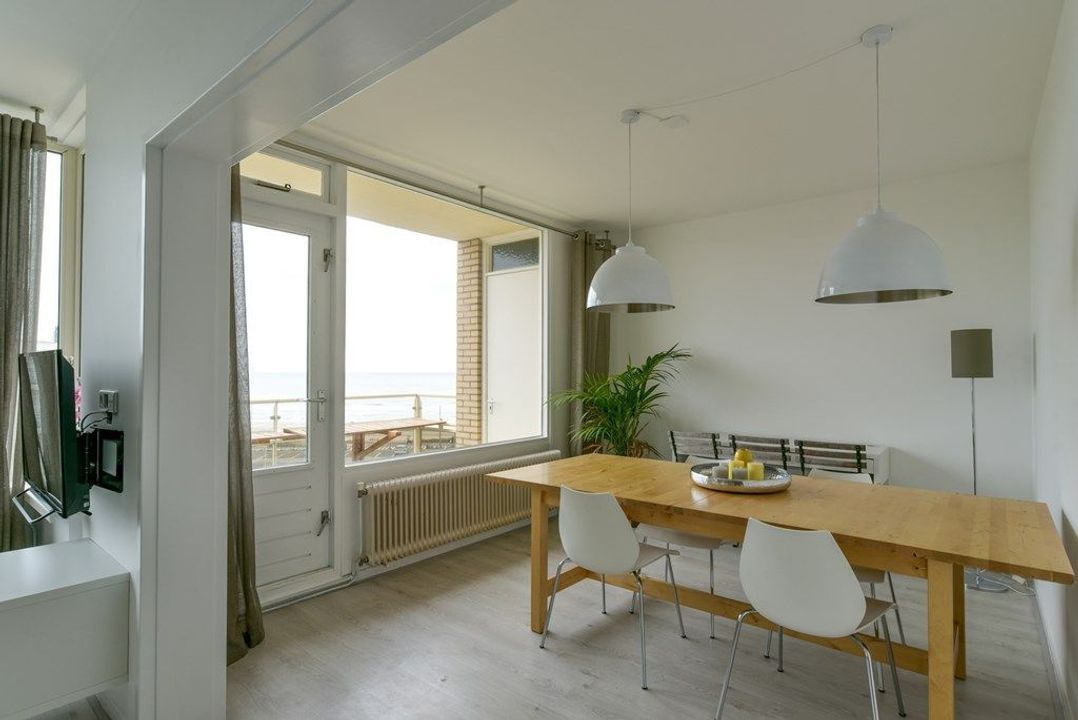 De Ruyterstraat 8