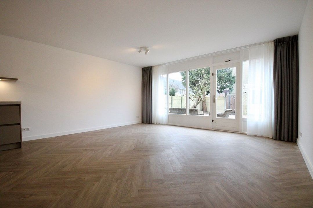 Mohammed Hattastraat 16