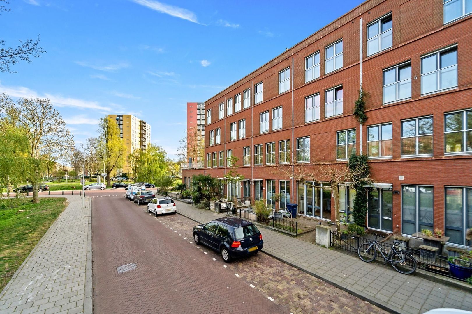 Hoogeveenlaan 135, Den Haag foto-0