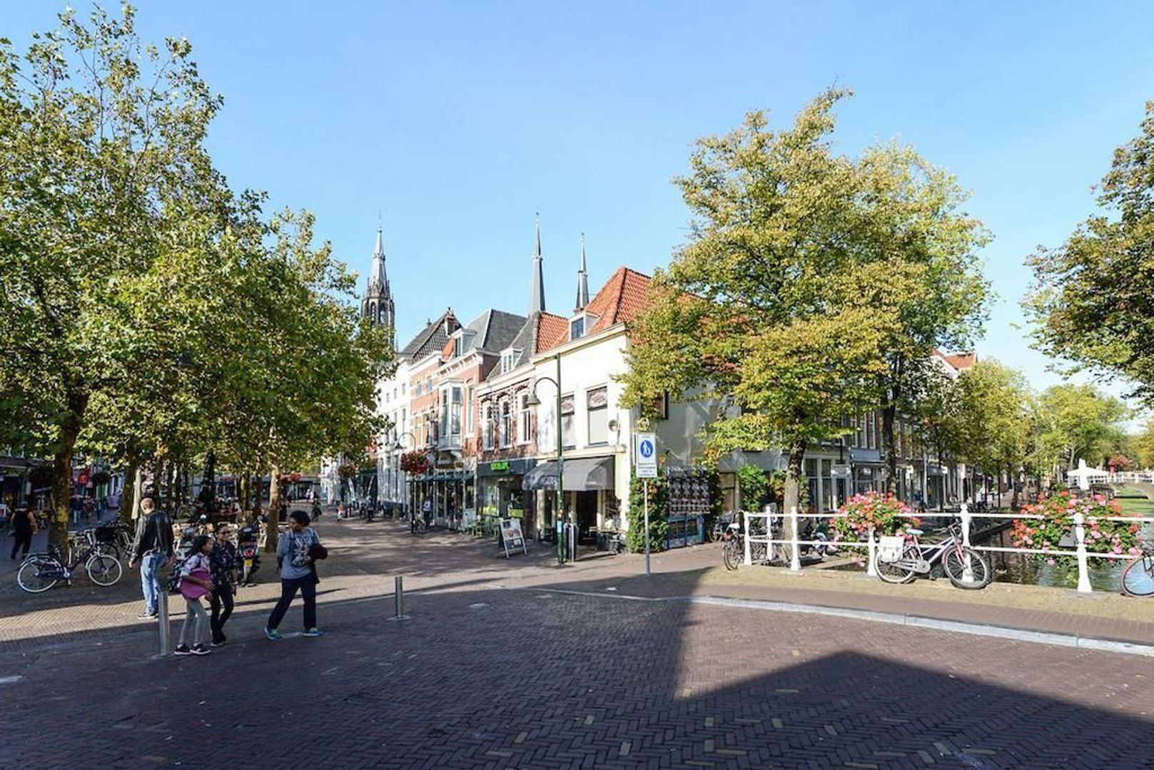 Brabantse Turfmarkt 74, Delft foto-3 blur
