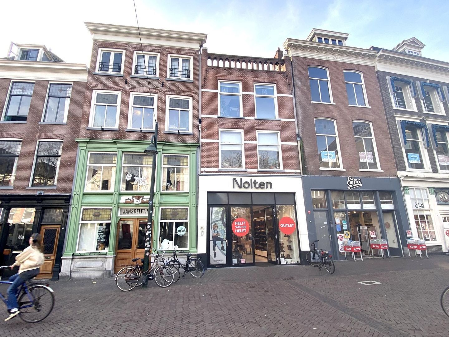 Brabantse Turfmarkt 91, Delft foto-2 blur