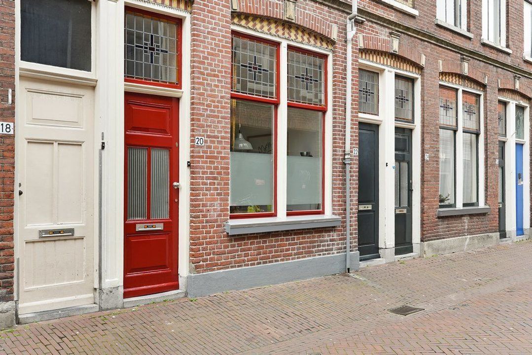 De Vlouw, Delft