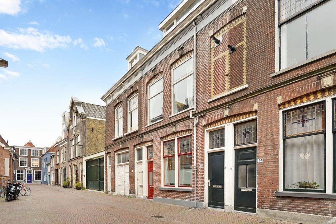 De Vlouw, Delft