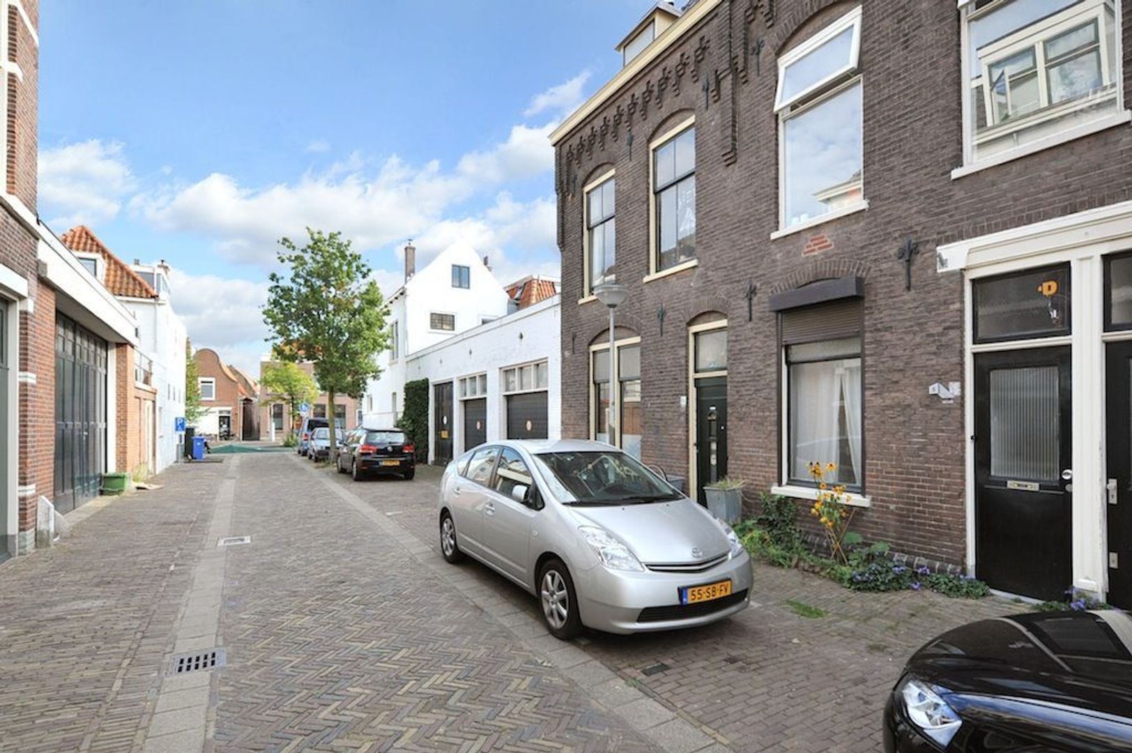 Warmoezierstraat 1, Delft foto-2