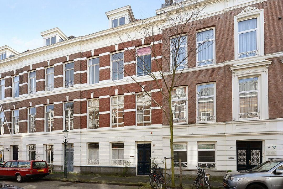 Riouwstraat 19