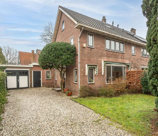 Bilderdijklaan 22, Baarn