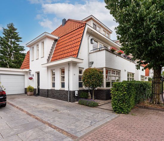 Cornelis De Ruijterhof 8, Baarn